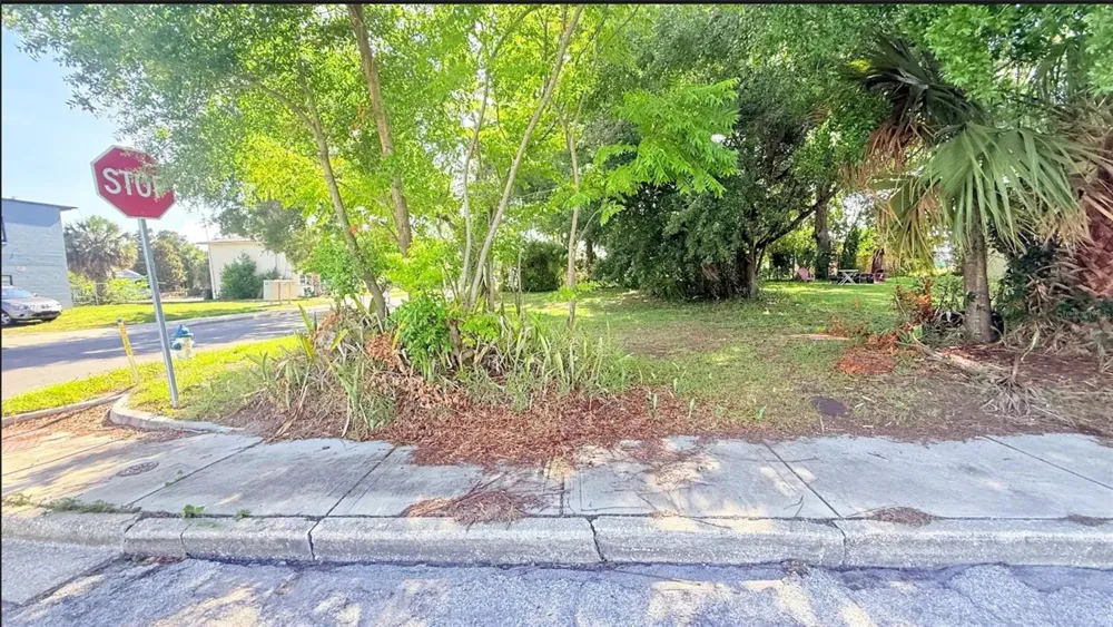202 MCQUIGG AVENUE Orlando, FL 32805