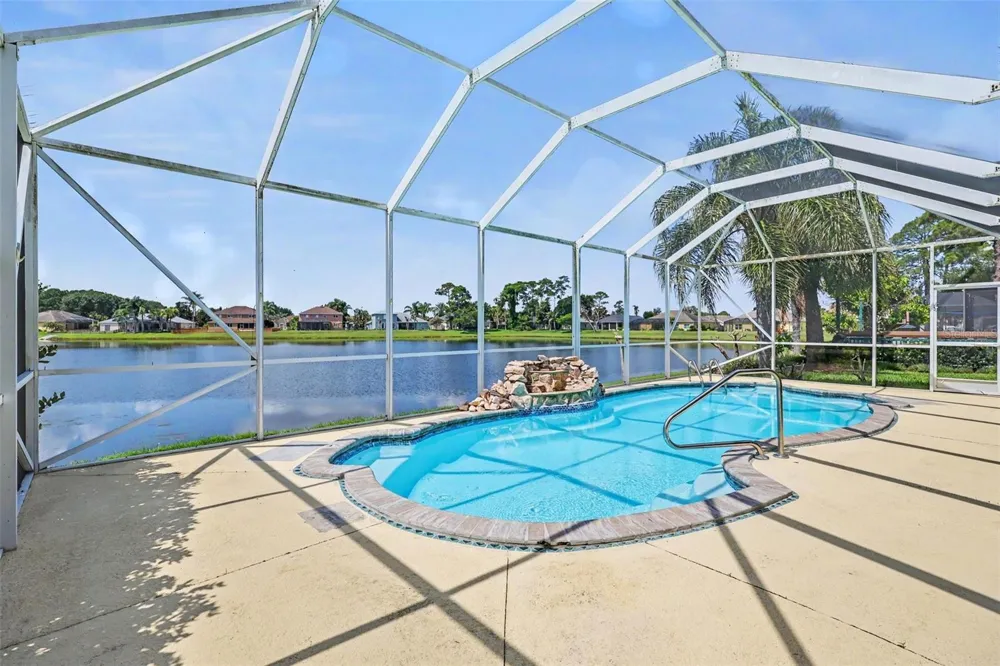 423 STONEHENGE CIRCLE Rockledge, FL 32955