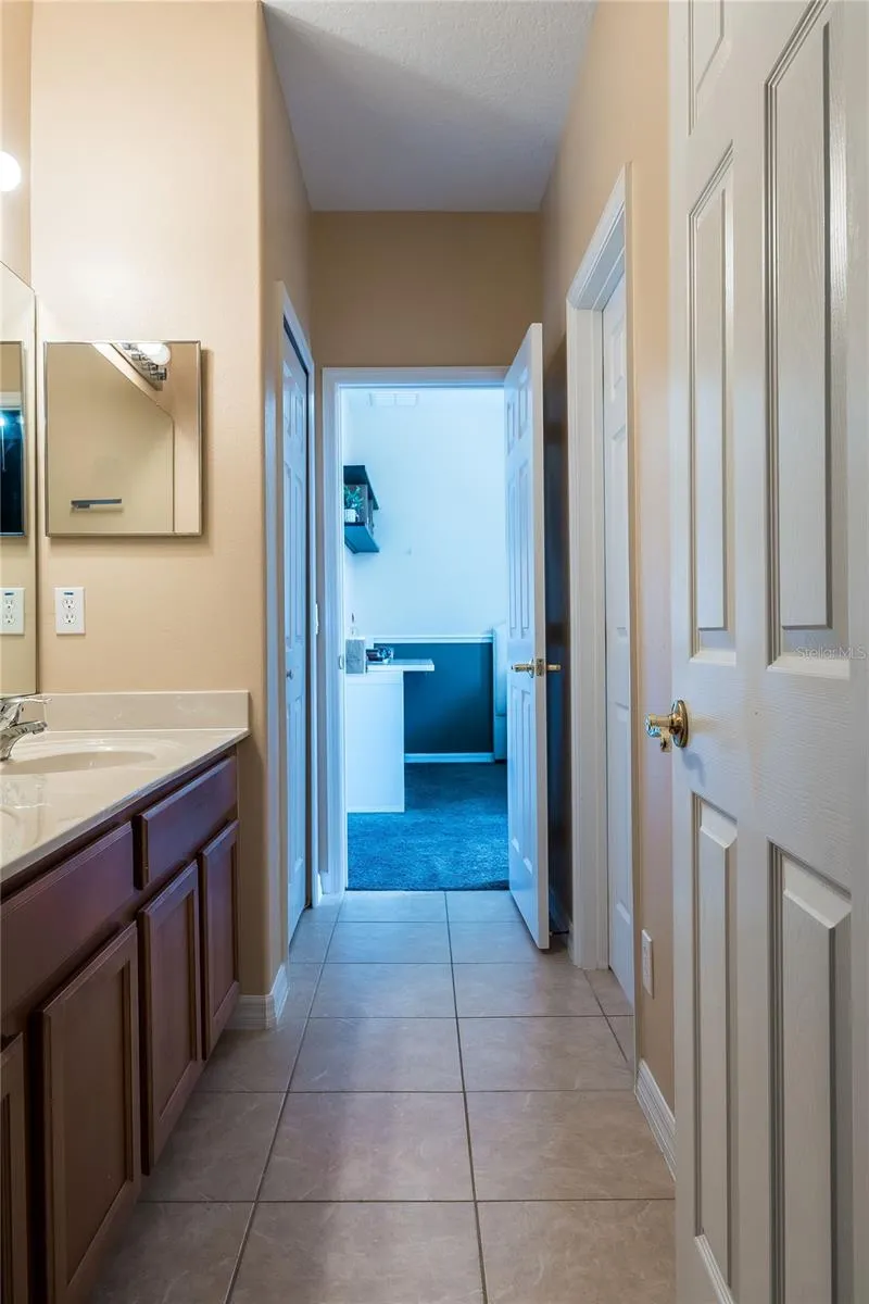 4642 RIVER GEM AVENUE Windermere, FL 34786