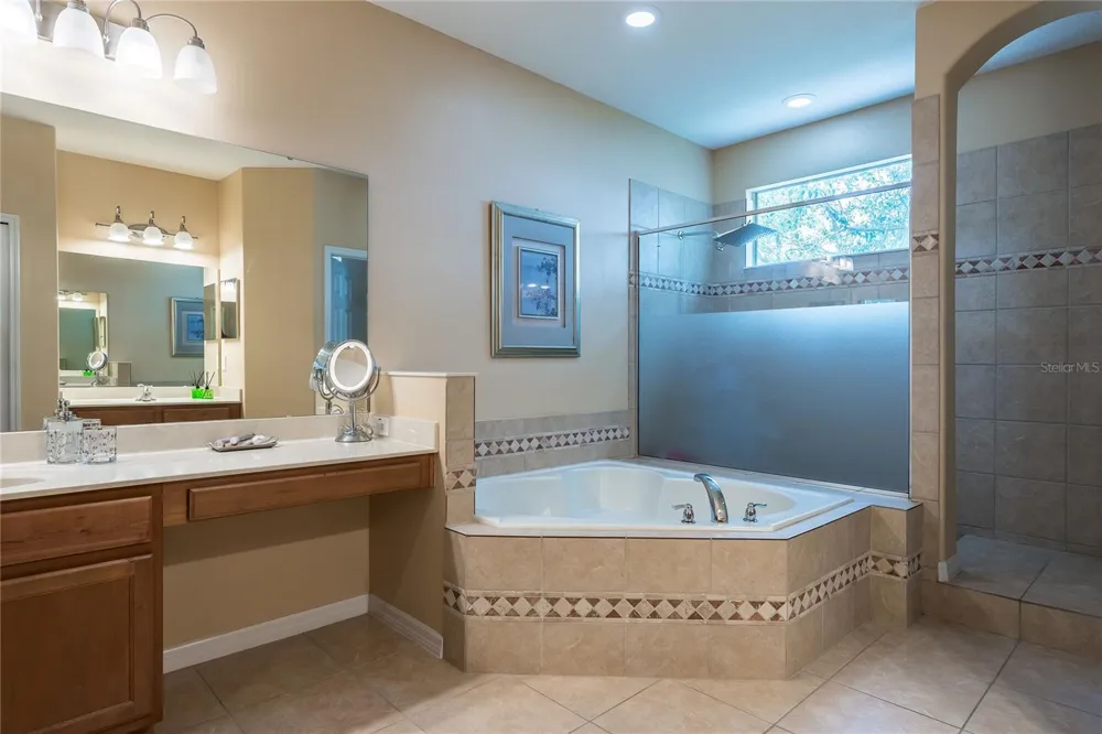 4642 RIVER GEM AVENUE Windermere, FL 34786