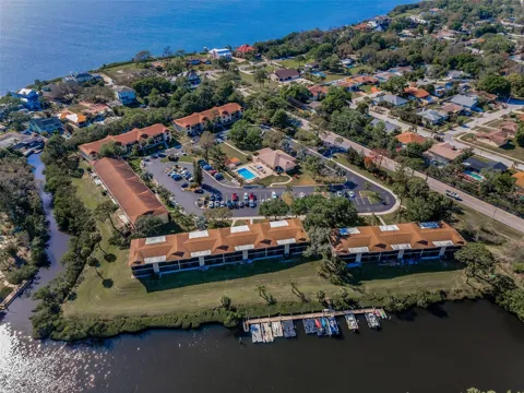 1686 SEASCAPE CIRCLE