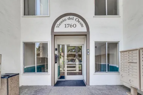 1760 Halford Avenue #271