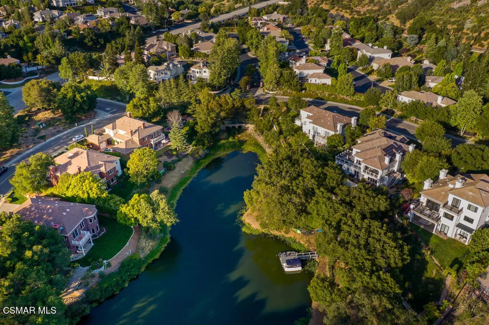 224 Lake Sherwood Drive Lake Sherwood, CA 91361