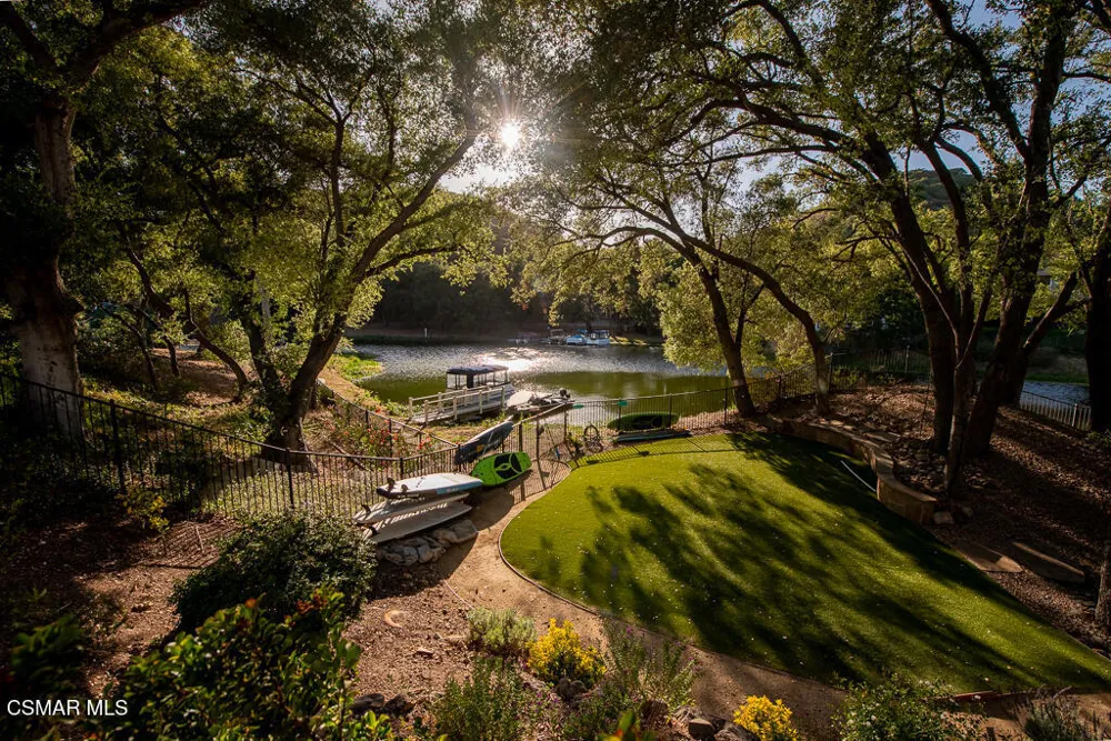 224 Lake Sherwood Drive Lake Sherwood, CA 91361