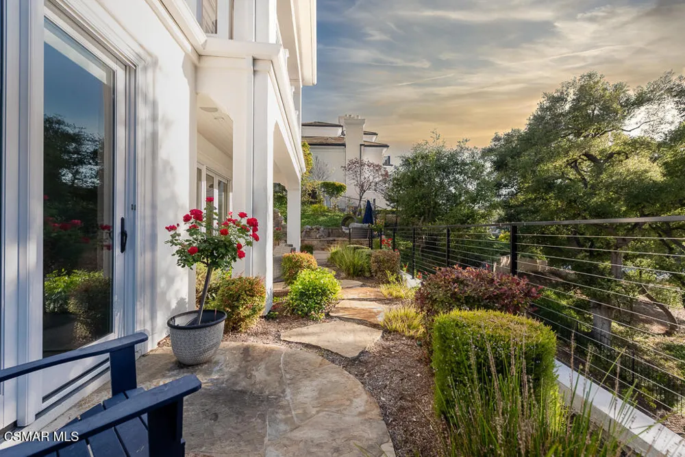 224 Lake Sherwood Drive Lake Sherwood, CA 91361