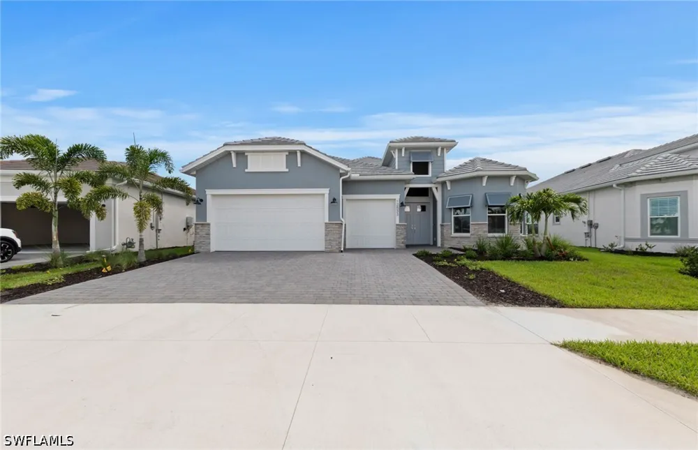Moonstone Way Alva, FL 33920