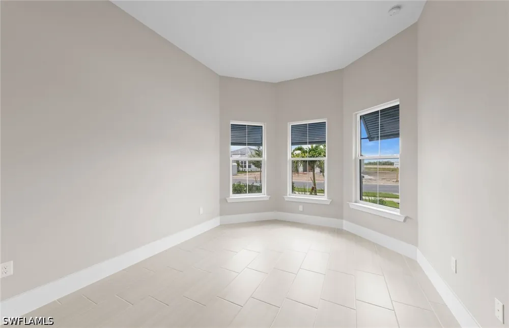 Moonstone Way Alva, FL 33920