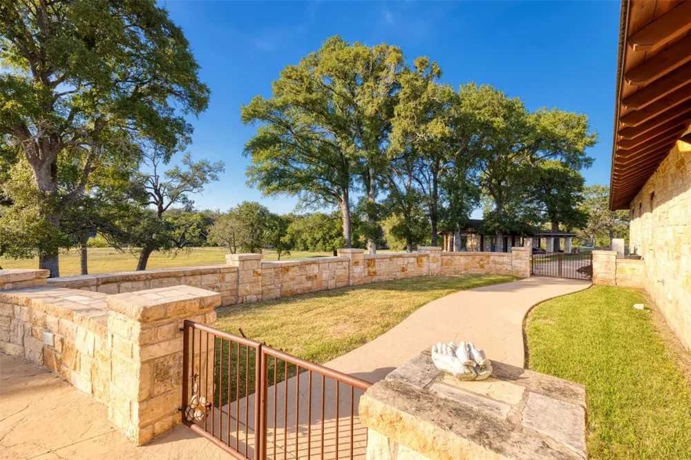 170 Goose Landing 10.57ac Way #Lot 22 Harper, TX 78631