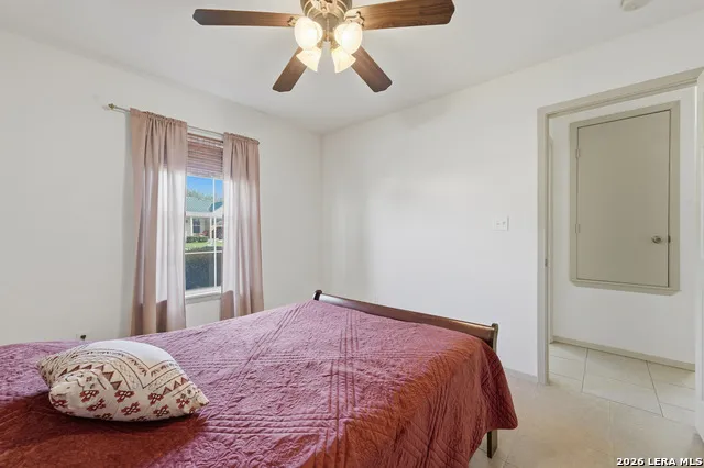 529 Guerra Ln Gonzales, TX 78629