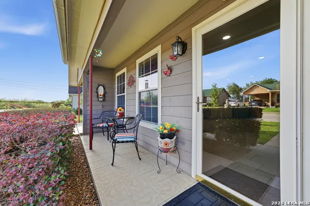 529 Guerra Ln Gonzales, TX 78629