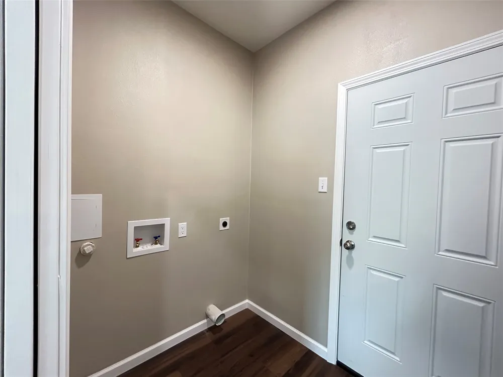 923 Putman Street Sulphur Springs, TX 75482