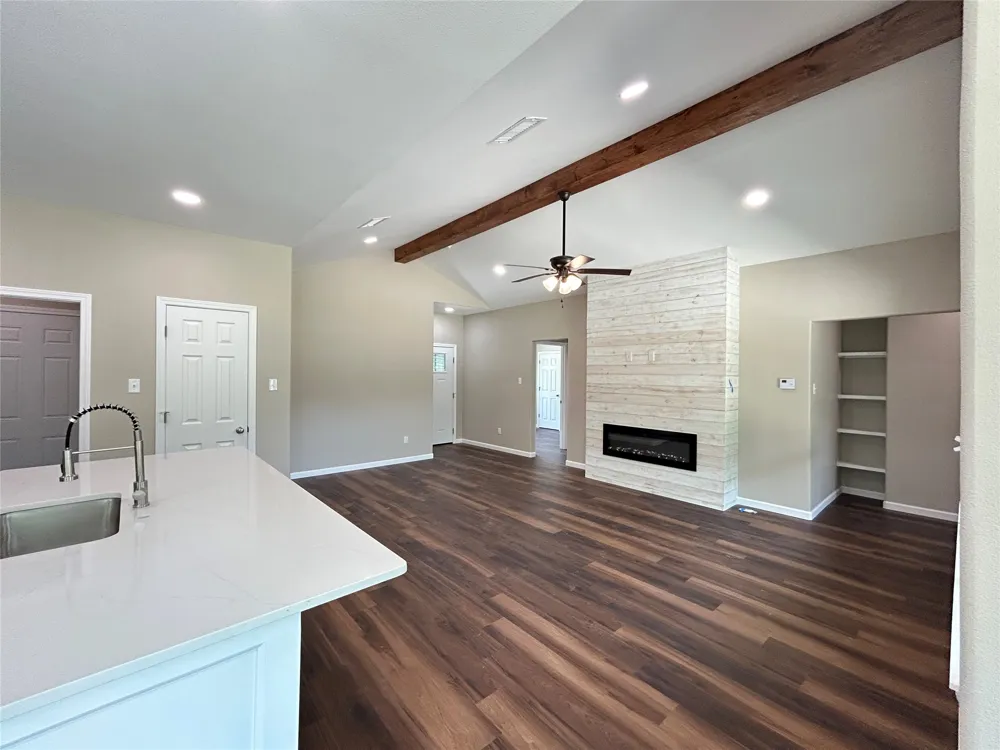 923 Putman Street Sulphur Springs, TX 75482