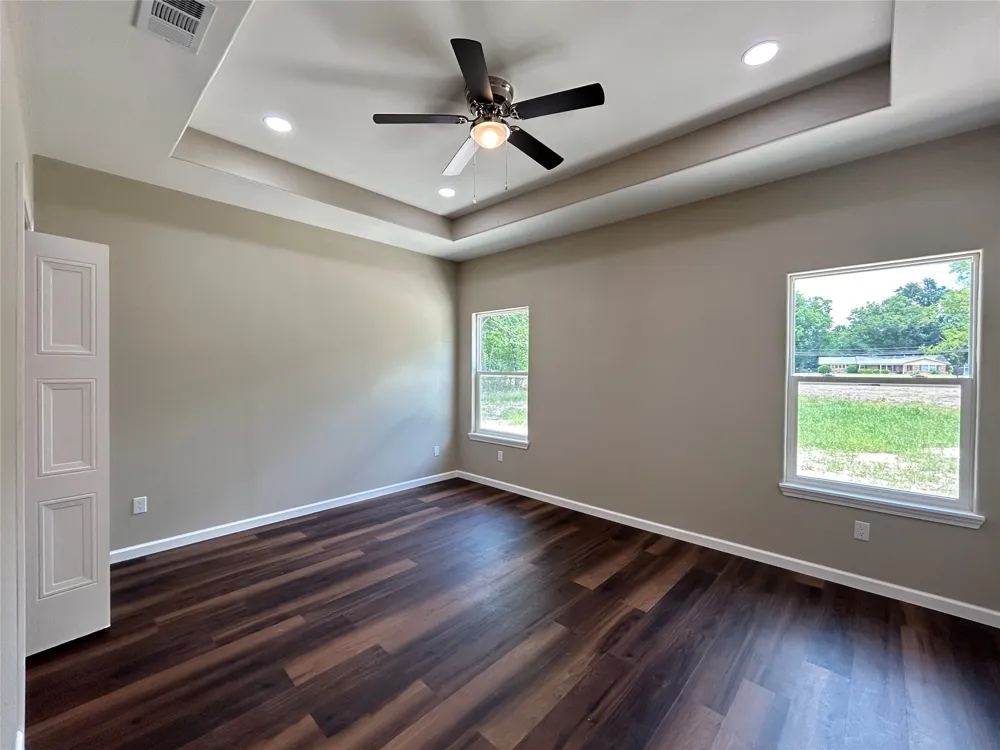 923 Putman Street Sulphur Springs, TX 75482