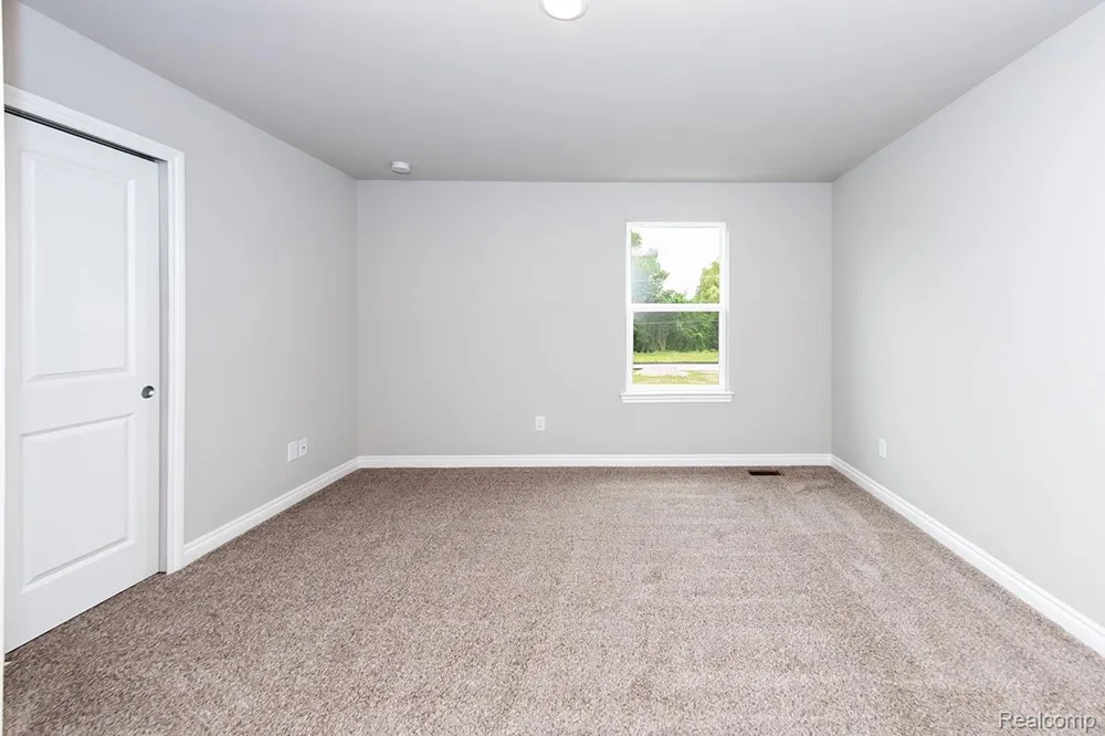 16 Grandview Circle #56 White Lake Charter Township, MI 48386