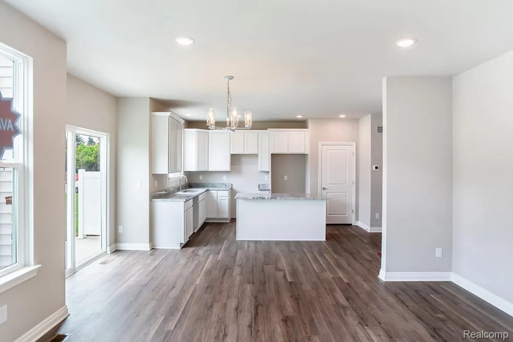 16 Grandview Circle #56 White Lake Charter Township, MI 48386