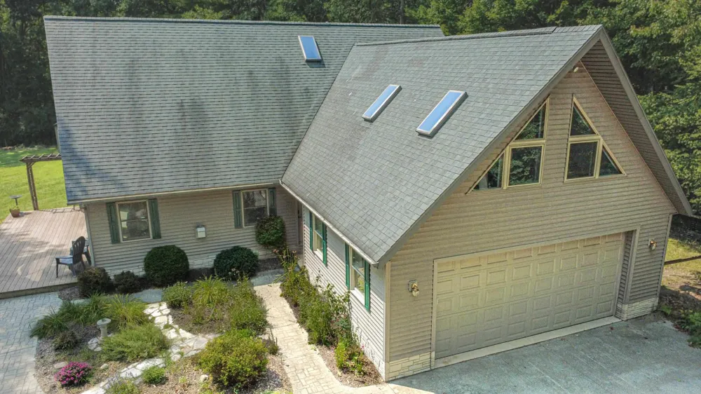 4769 Feather Trail Home Township, MI 48829