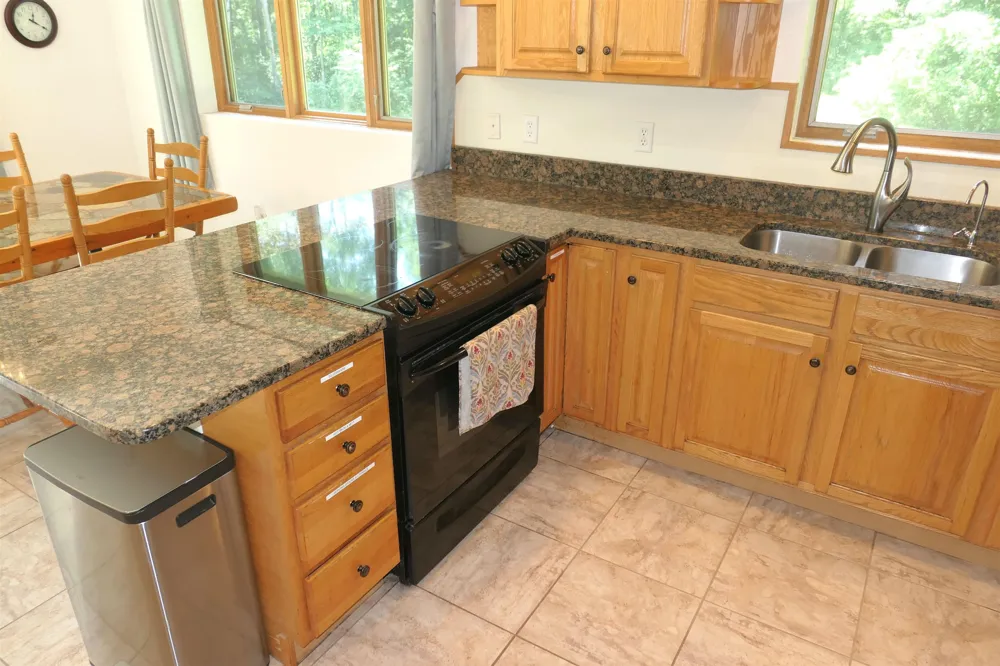 4769 Feather Trail Home Township, MI 48829