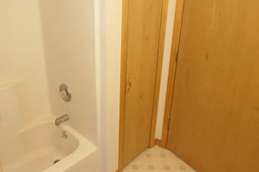 4769 Feather Trail Home Township, MI 48829