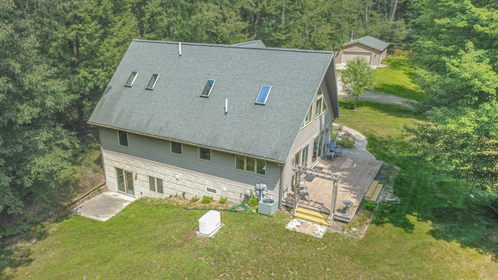 4769 Feather Trail Home Township, MI 48829