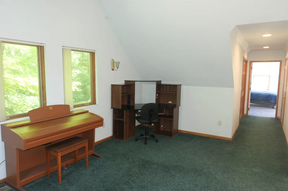 4769 Feather Trail Home Township, MI 48829