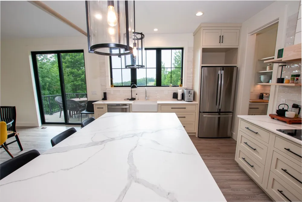 9742 E Peterson Road Leelanau Township, MI 49670