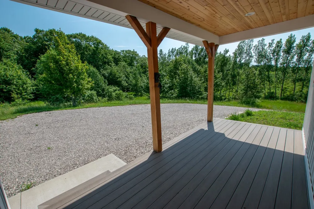 9742 E Peterson Road Leelanau Township, MI 49670