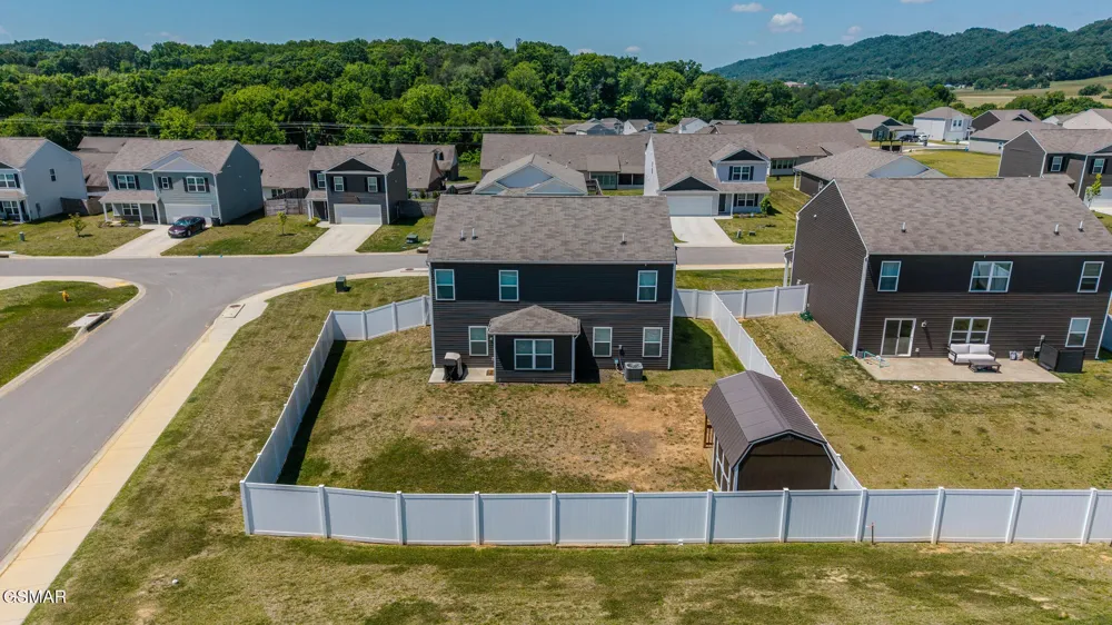 4034 Wesoga Drive Dandridge, TN 37725