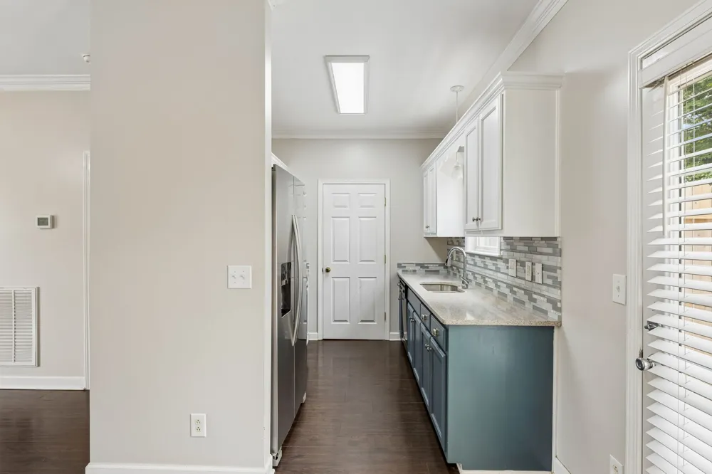 2271 Dewey Dr #J4 Spring Hill, TN 37174