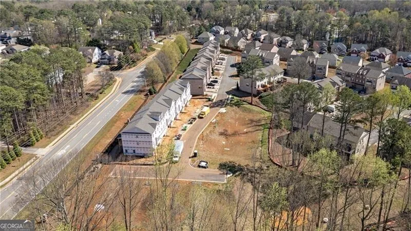 2735 Hallwood LN Suwanee, GA 30024