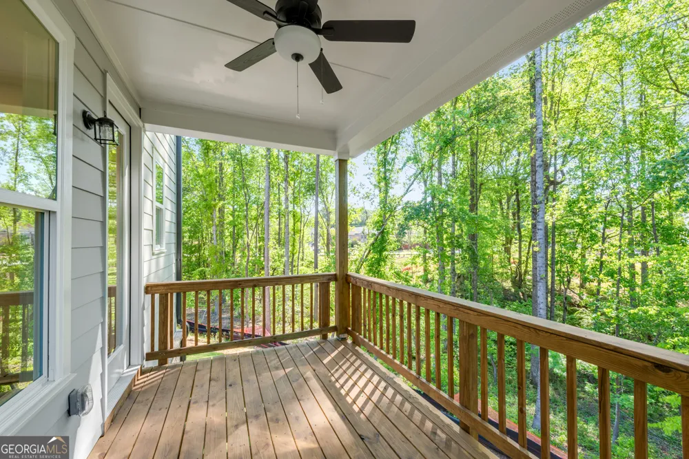 2735 Hallwood LN Suwanee, GA 30024