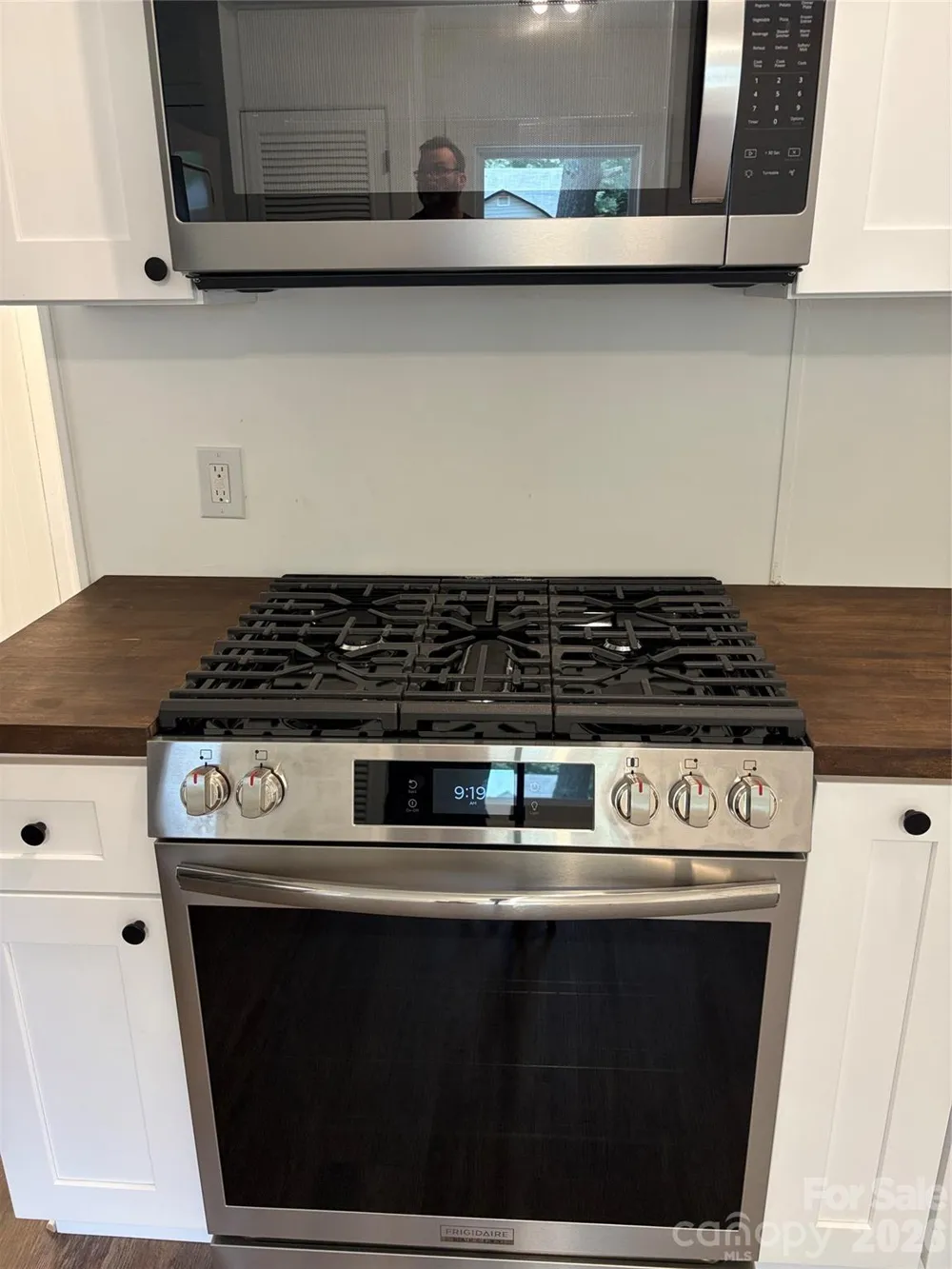 1107 S Meeting Street Statesville, NC 28677