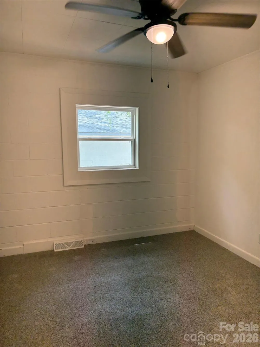 1107 S Meeting Street Statesville, NC 28677