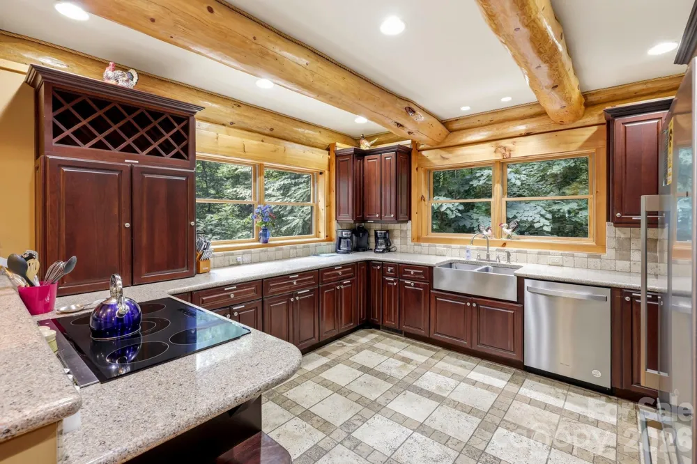 206 Big Rock Lane Lake Lure, NC 28746