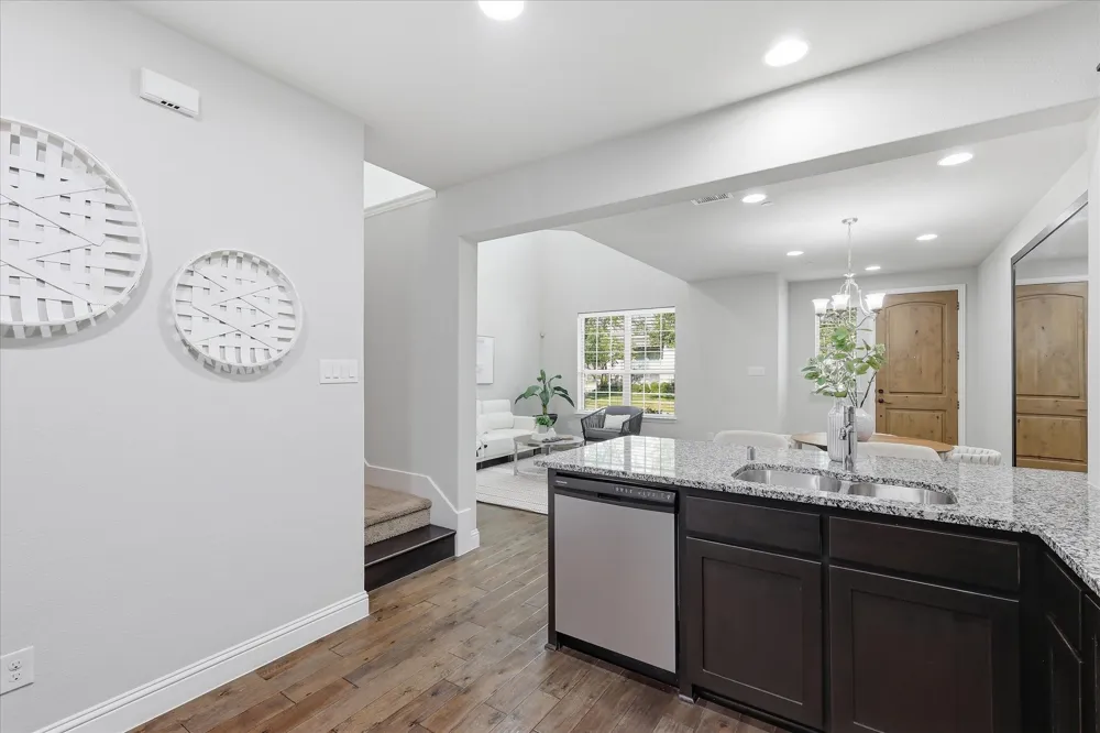 4671 Dozier Road Carrollton, TX 75010
