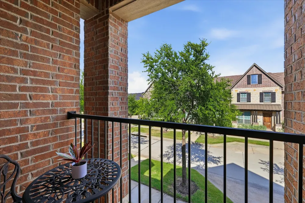 4671 Dozier Road Carrollton, TX 75010