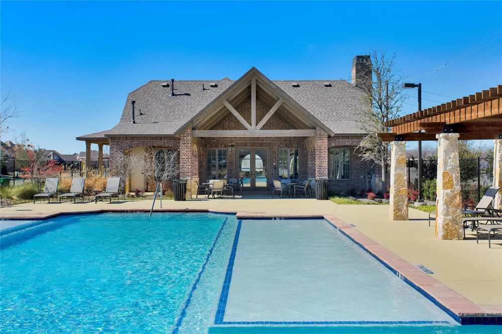4671 Dozier Road Carrollton, TX 75010