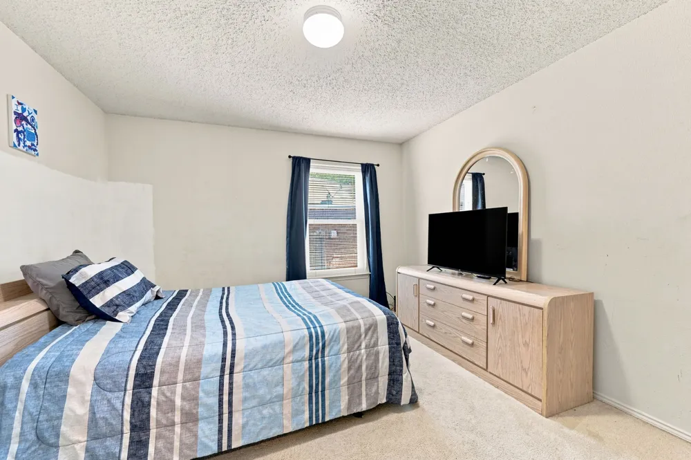1409 Dundee Drive Arlington, TX 76002