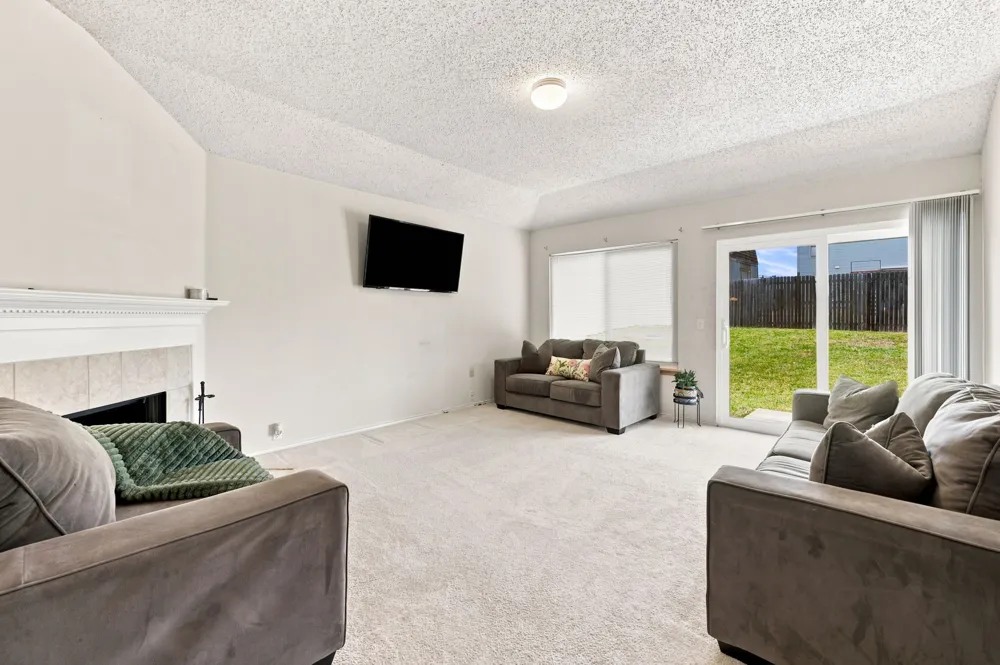 1409 Dundee Drive Arlington, TX 76002