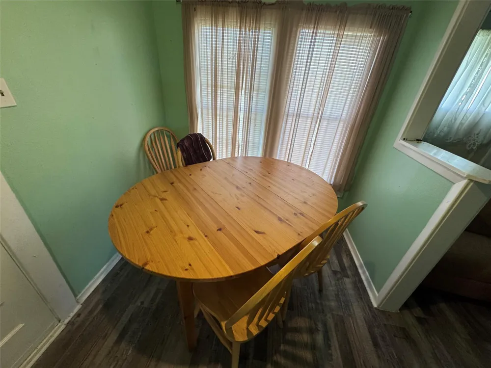 17930 Highway 36 Guy, TX 77444