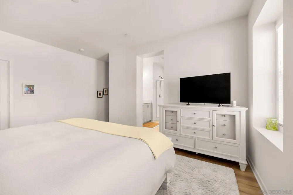 122 Diamante San Marcos, CA 92078
