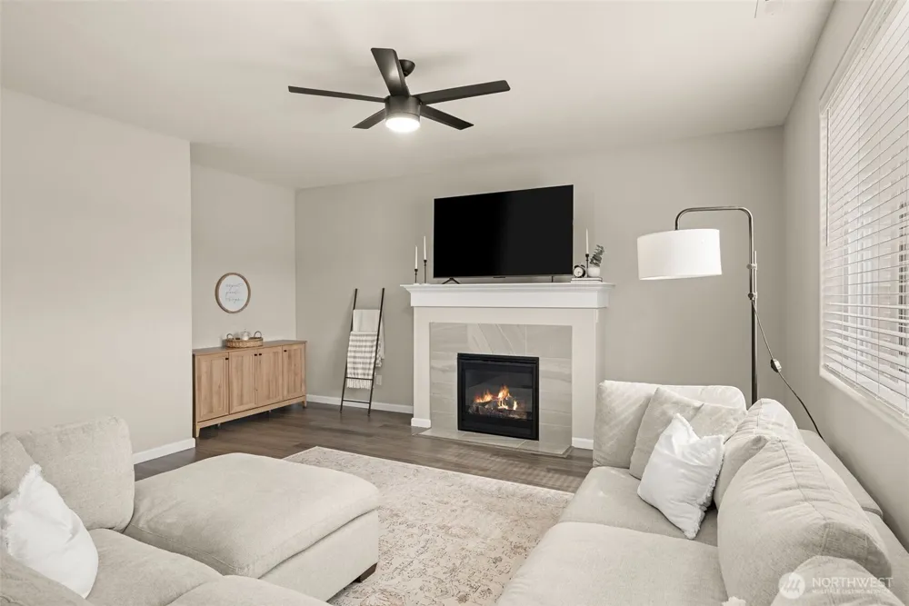 924 Livernash Street Buckley, WA 98321