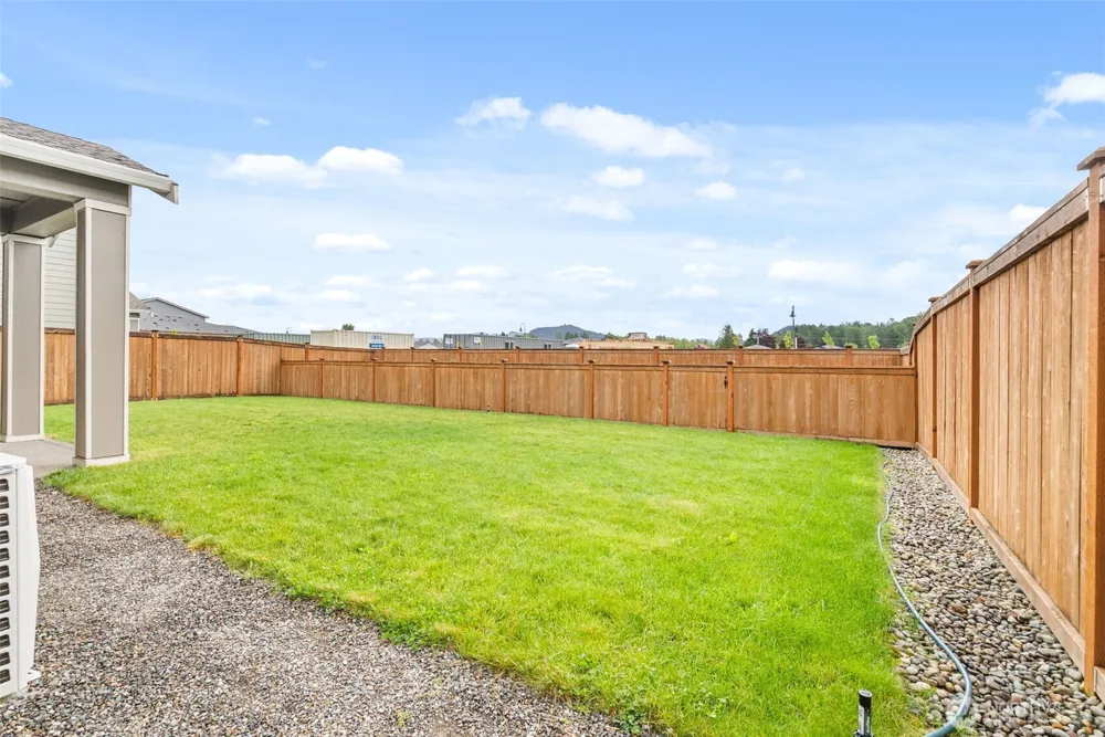 924 Livernash Street Buckley, WA 98321