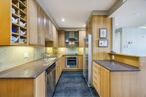 1801 Lavaca Street #4K