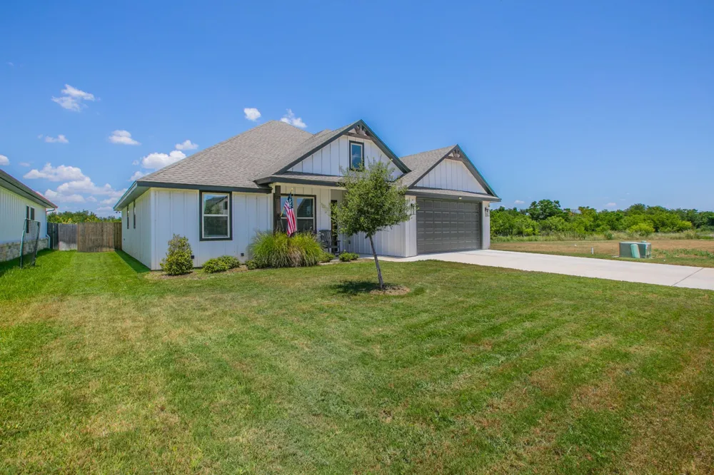 5305 Black Horse Court Waco, TX 76708