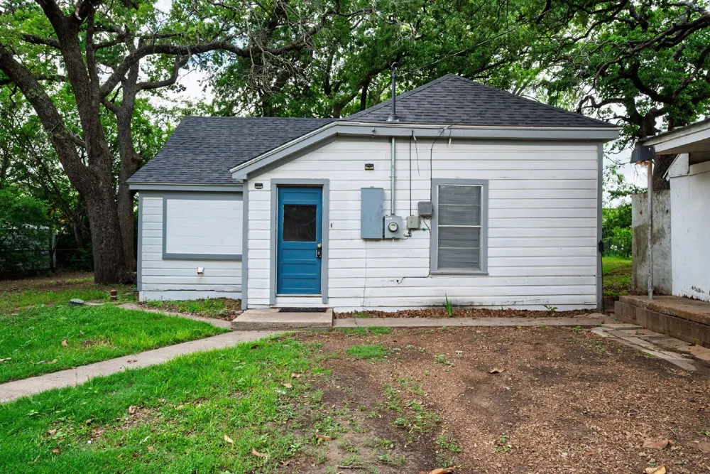 107 Windsor Court Weatherford, TX 76086