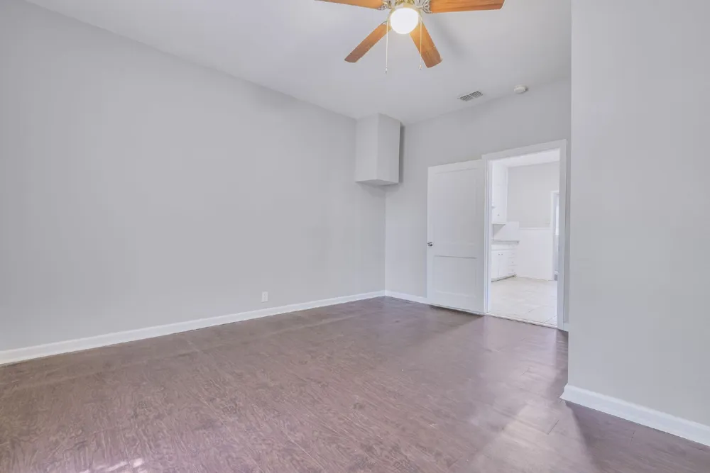 107 Windsor Court Weatherford, TX 76086