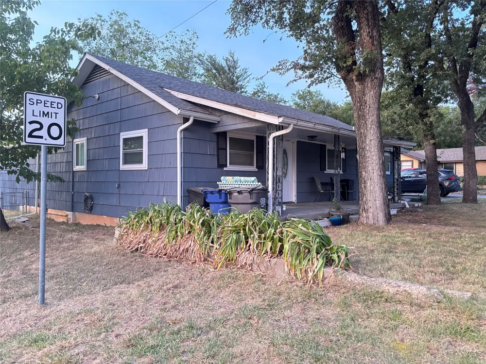7420 Foster Drive Lake Worth, TX 76135