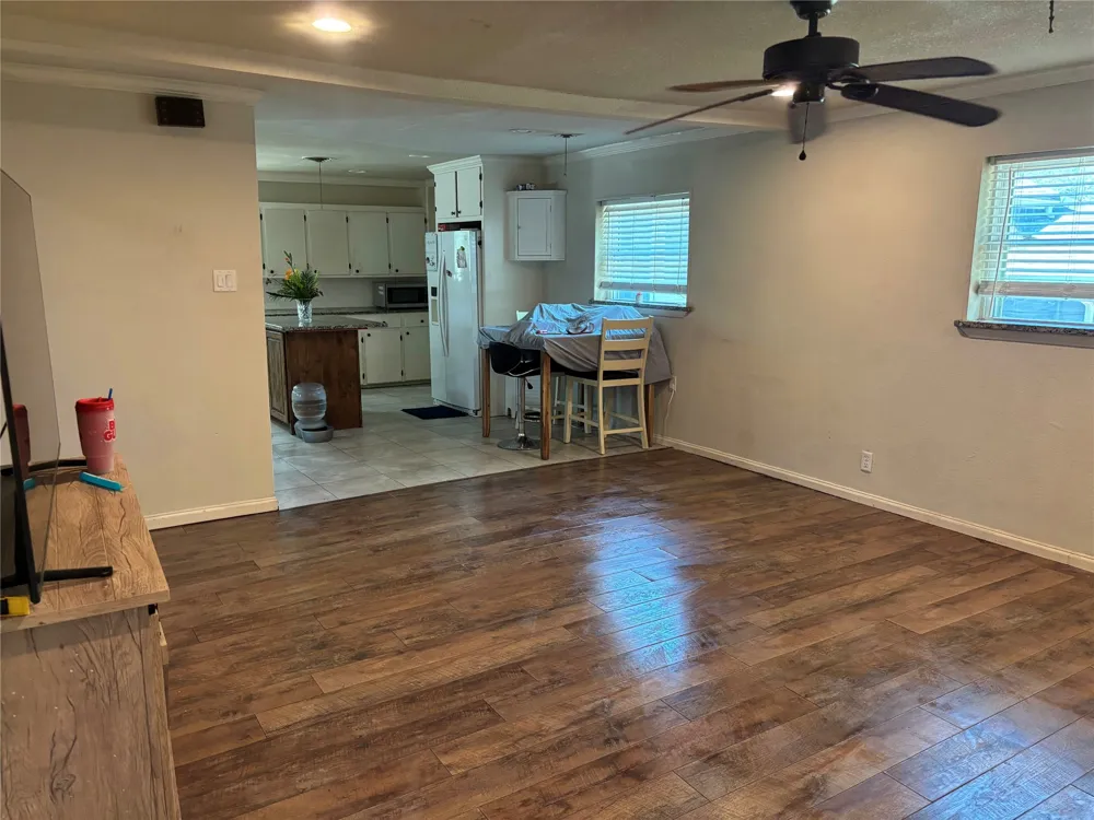 7420 Foster Drive Lake Worth, TX 76135