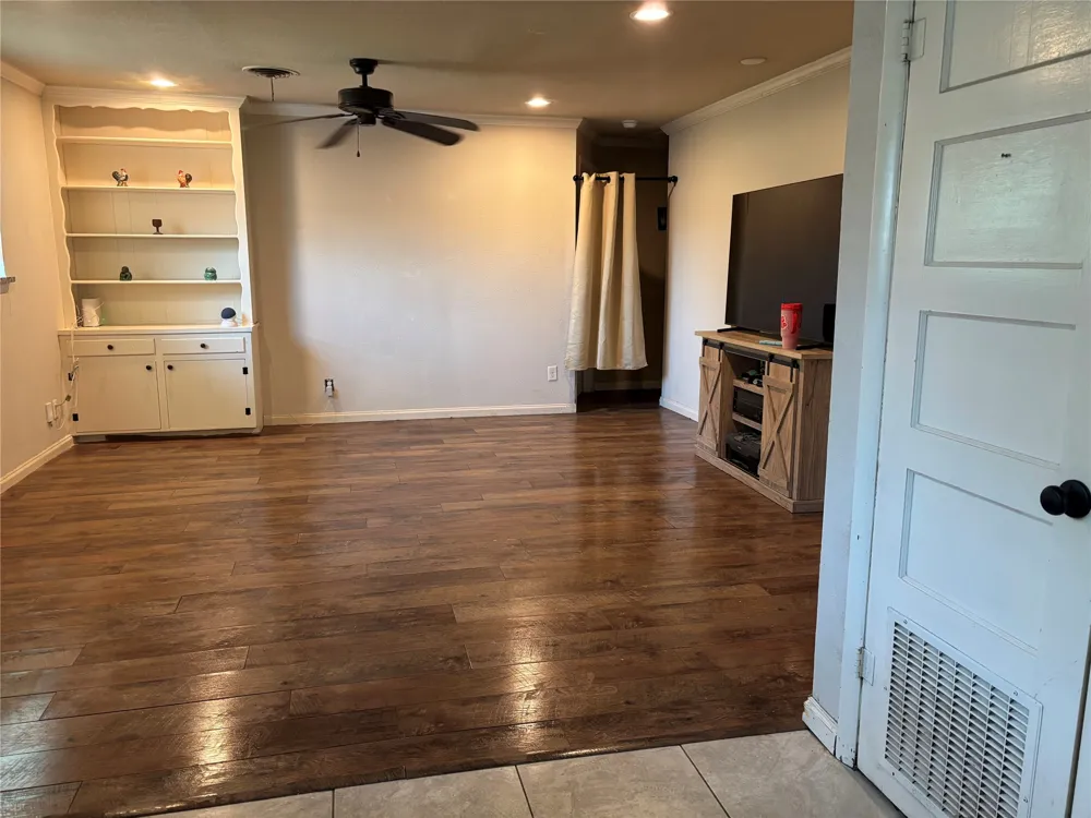 7420 Foster Drive Lake Worth, TX 76135