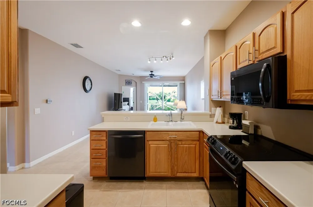 Calle Cristal Lane #3 North Fort Myers, FL 33917